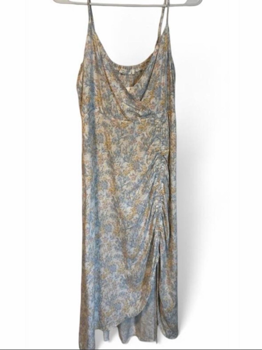 Romantic midi dress cinched thigh women’s medium feminine v-neck